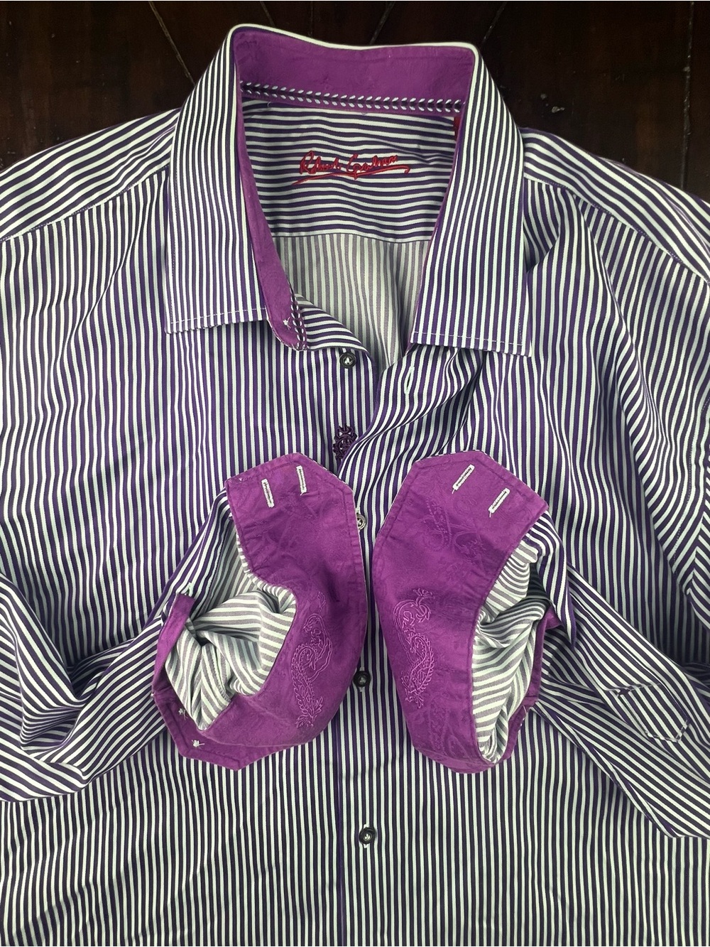Robert Graham Men's Navy and White Striped Button-Up Shirt